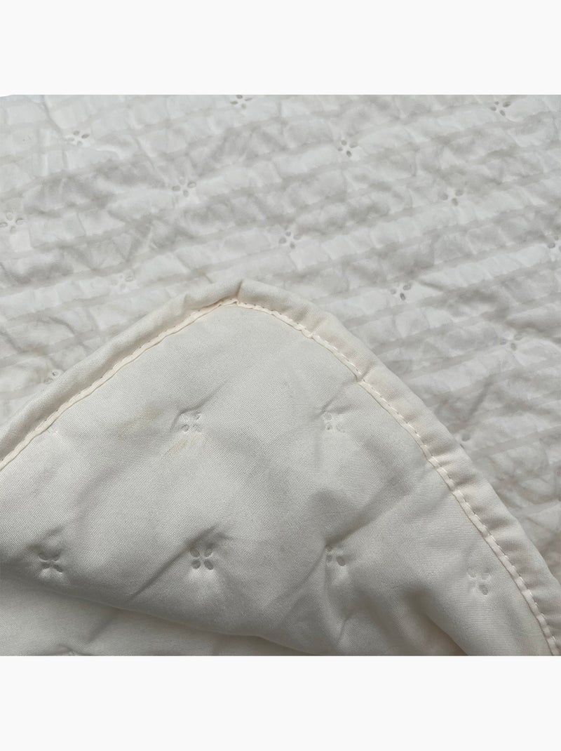 Colcha ou colcha de microfibra acolchoada Bege-cinza - Kiabi
