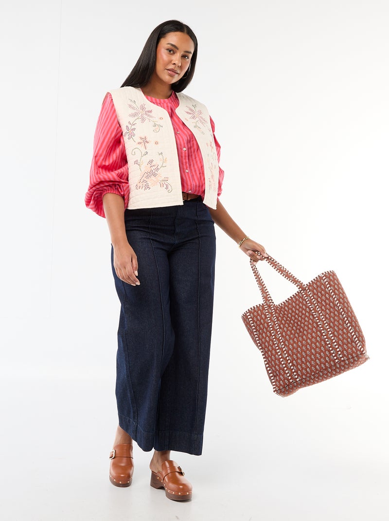 Colete acolchoado com bordados Bege - Kiabi