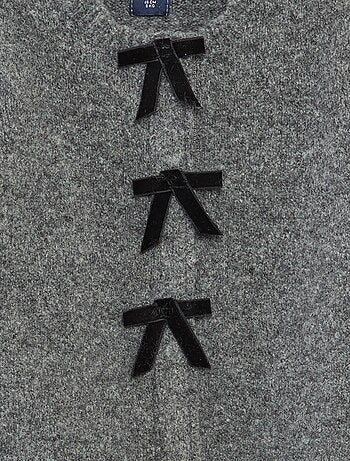 Colete com abertura de nós