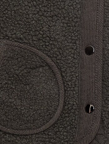 Colete com efeito de pele de carneiro sem mangas