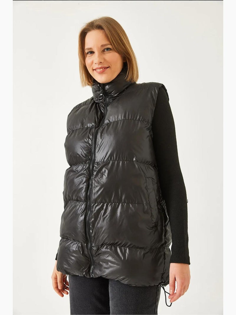 Colete com fecho e bolso duplo lucci Preto - Kiabi