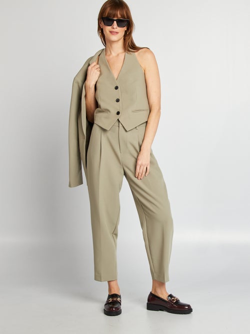 Colete com parte de trás aberta - Kiabi