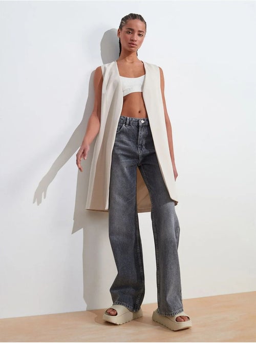 Colete comprido em crepe tecido com detalhe cut-out dilvin - Kiabi