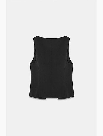 Colete crop ajustado dilvin