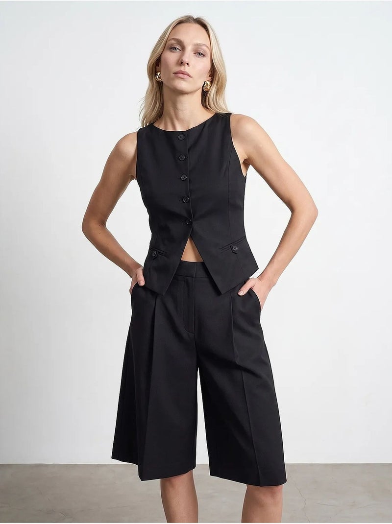 Colete crop ajustado dilvin Preto - Kiabi