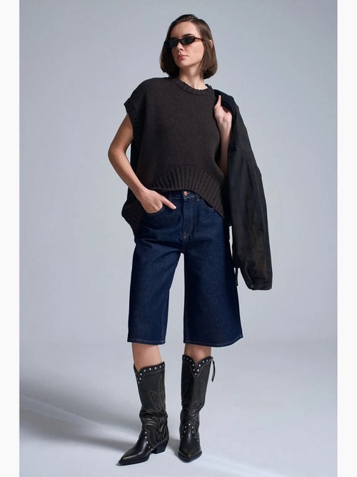 Colete de camisola de malha canelada oversized dilvin - Kiabi Colete de camisola de malha canelada oversized dilvin - Kiabi