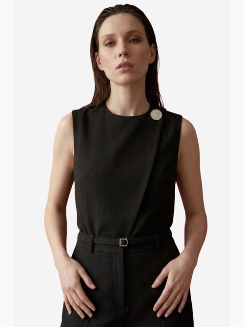 Colete de crepe com cinto my fashion - Kiabi Colete de crepe com cinto my fashion - Kiabi