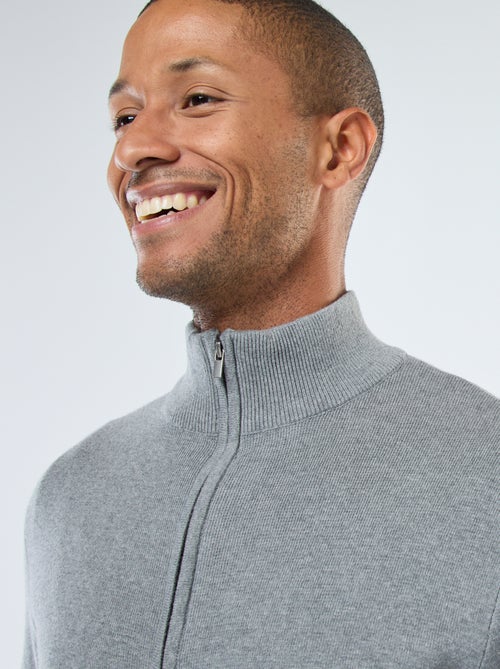 Colete liso com fecho de correr e gola alta - Kiabi