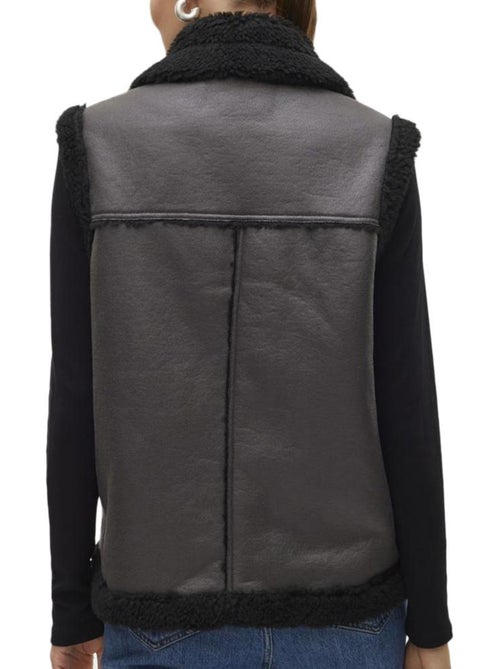 Colete Preto Feminino Vero Moda com Cinto - Kiabi Colete Preto Feminino Vero Moda com Cinto - Kiabi