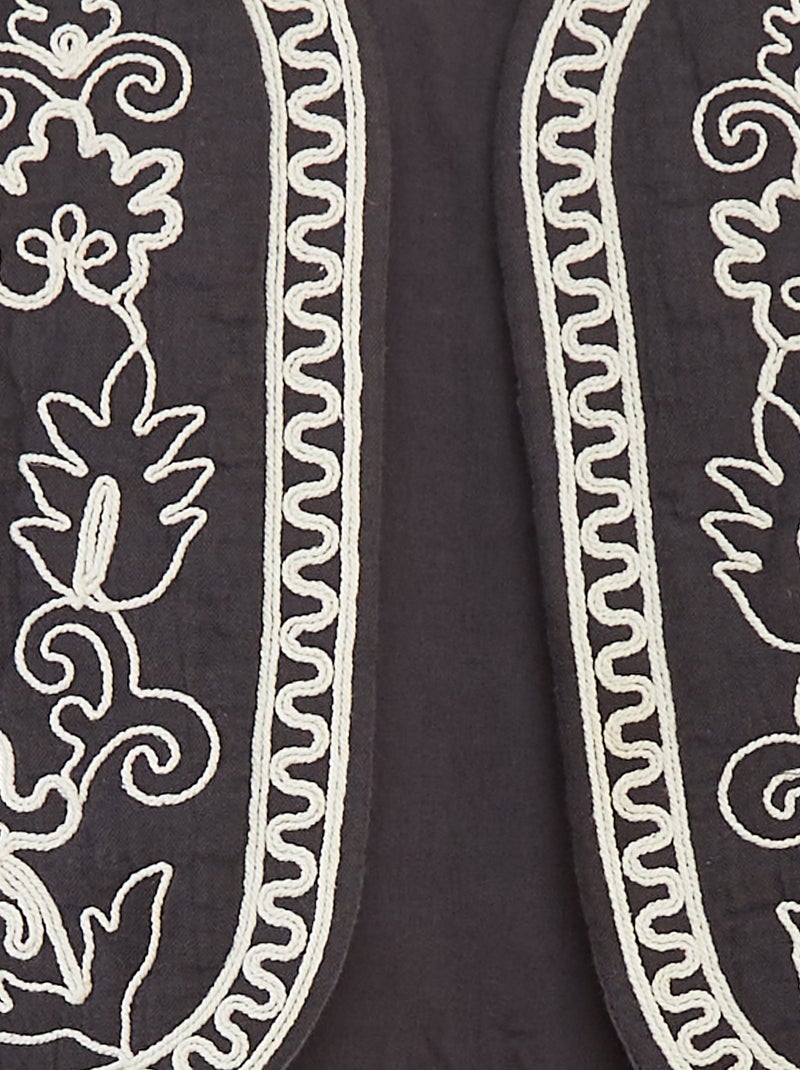 Colete sem mangas bordado PRETO - Kiabi