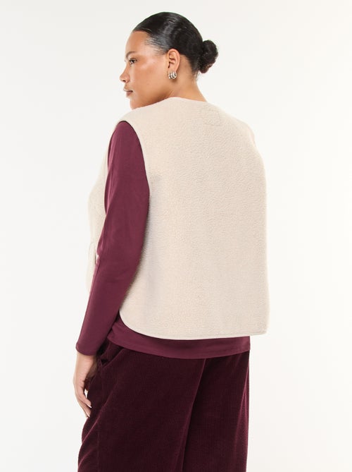 Colete sem mangas com efeito de pele de carneiro - Kiabi