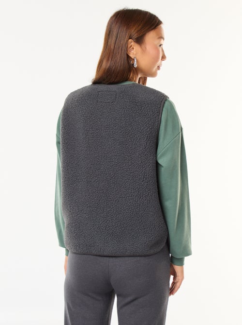 Colete sem mangas efeito lã de ovelha - Kiabi