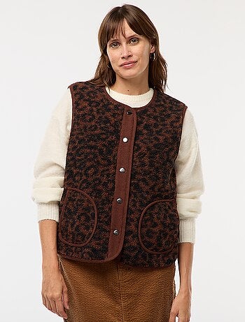 Colete sem mangas efeito ovelha