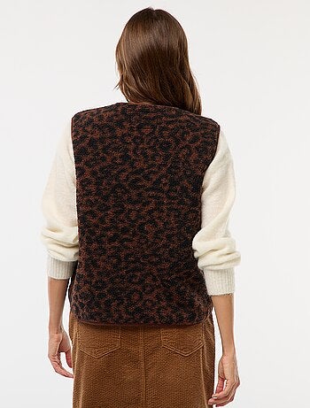 Colete sem mangas efeito ovelha