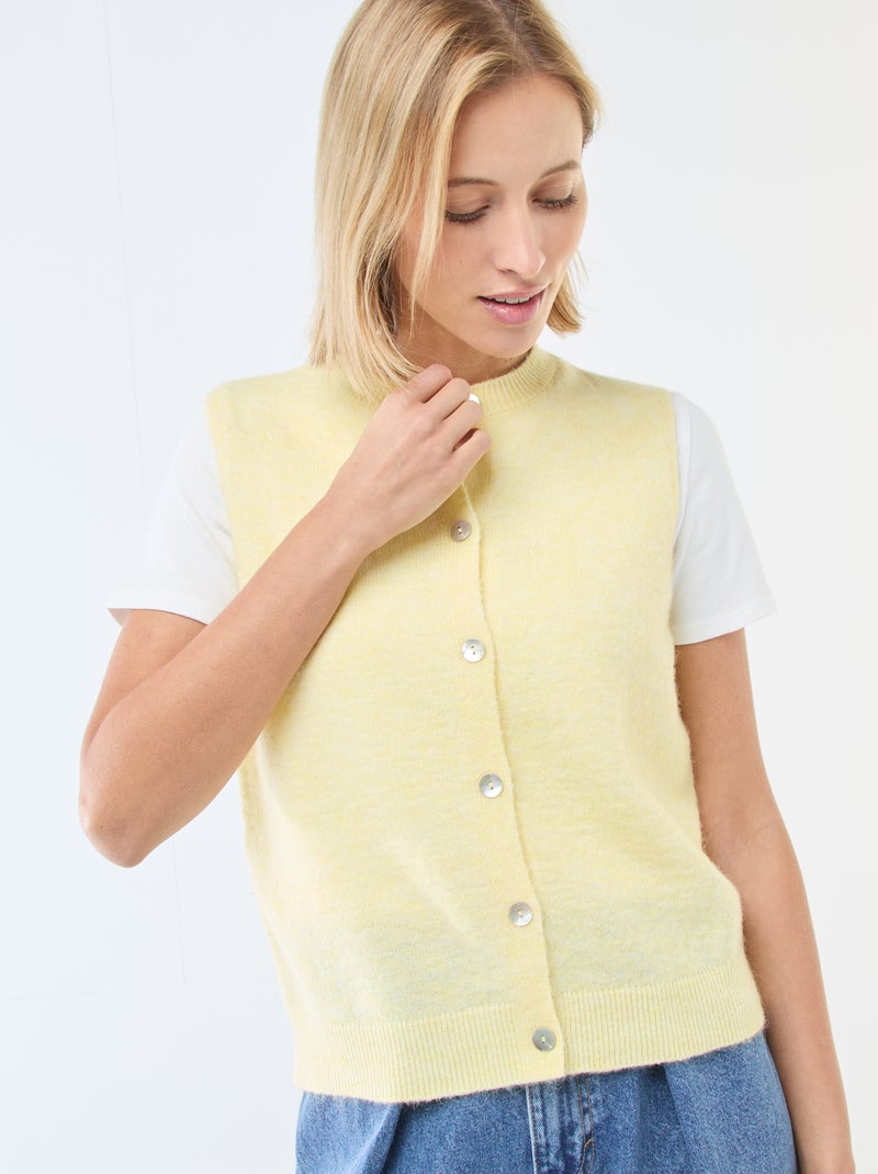 Colete sem mangas liso Amarelo - Kiabi