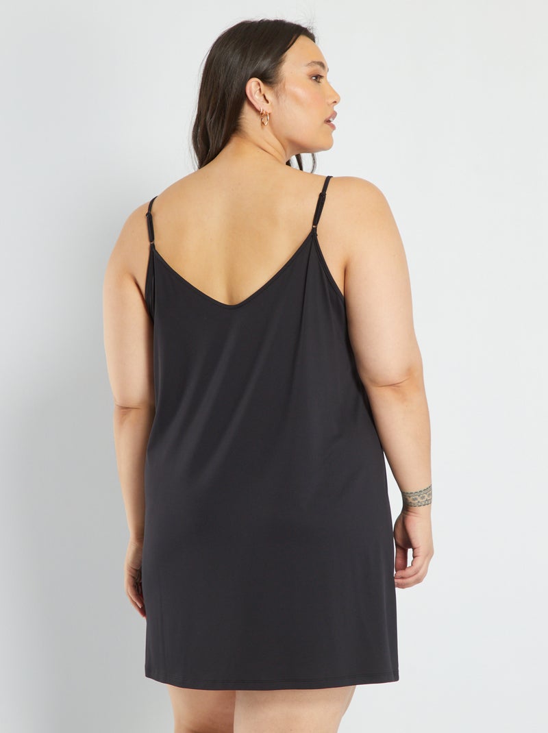 Combinação para pôr por baixo dos seus vestidos - Preto - Tamanho ...