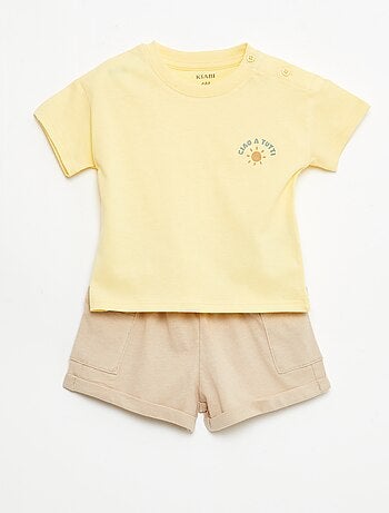 Conjunto 2 peças calções + T-shirt