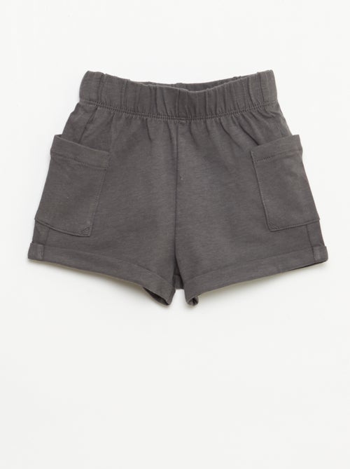 Conjunto 2 peças calções + T-shirt - Kiabi