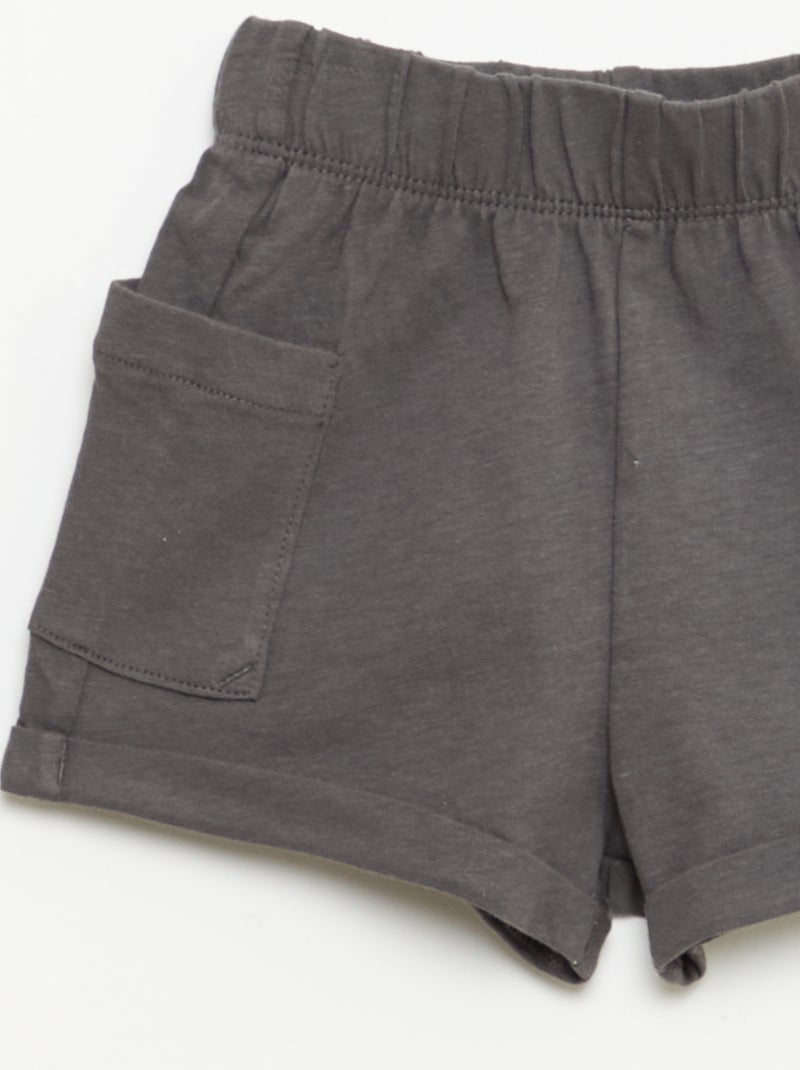 Conjunto 2 peças calções + T-shirt Bege - Kiabi