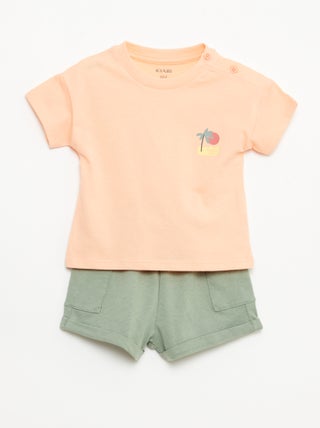 Conjunto 2 peças calções + T-shirt