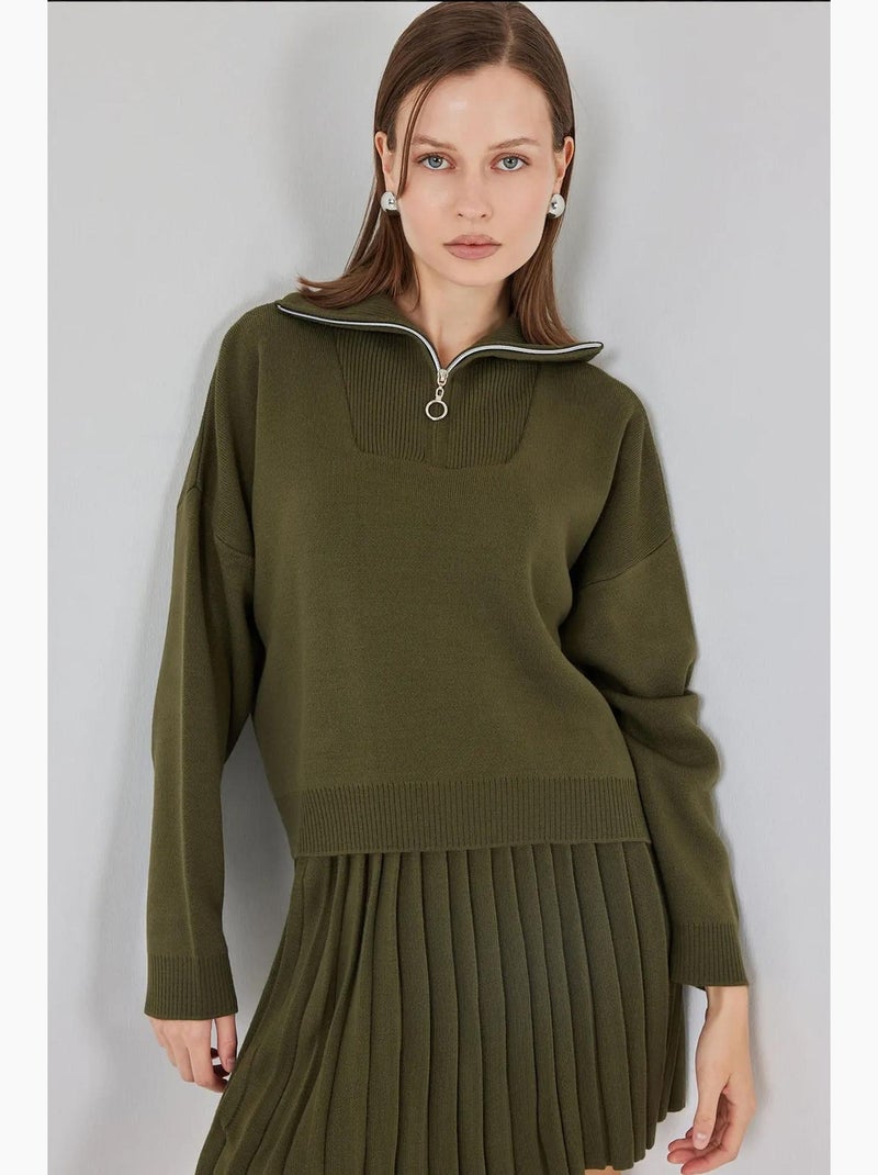 Conjunto 2 peças top malha com fecho e saia plissada bdart Cáqui - Kiabi
