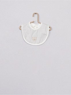 Conjunto 'Absorba' body + pijama + babete - Kiabi