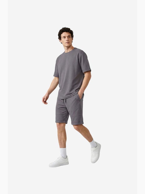 Conjunto active masculino em mistura de algodão tommy - Kiabi Conjunto active masculino em mistura de algodão tommy - Kiabi