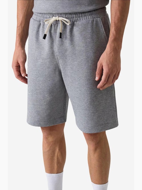 Conjunto active masculino em poliéster-elastano tommy - Kiabi Conjunto active masculino em poliéster-elastano tommy - Kiabi