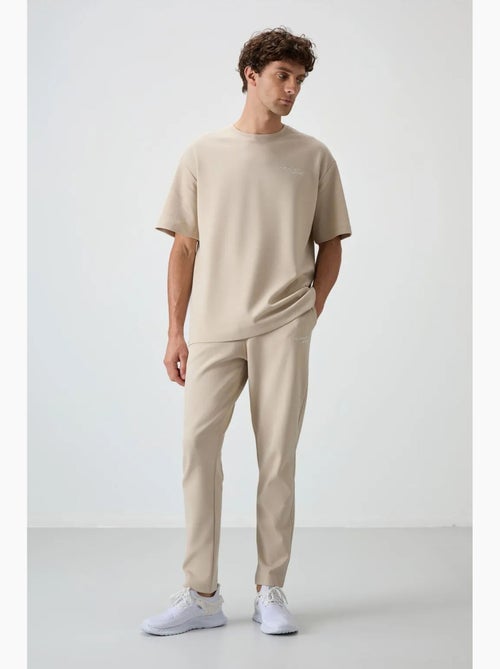 Conjunto active oversize em algodão e poliéster para homem tommy - Kiabi Conjunto active oversize em algodão e poliéster para homem tommy - Kiabi