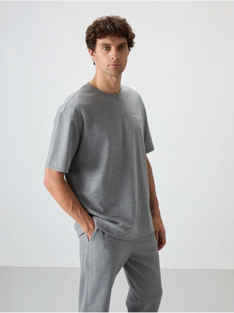 Conjunto active oversize em algodão e poliéster para homem tommy Cinza - Kiabi
