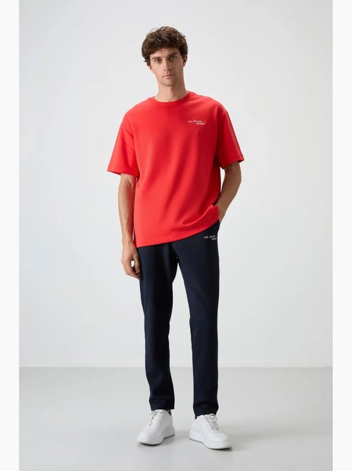 Conjunto active oversize em algodão e poliéster para homem tommy - Kiabi Conjunto active oversize em algodão e poliéster para homem tommy - Kiabi