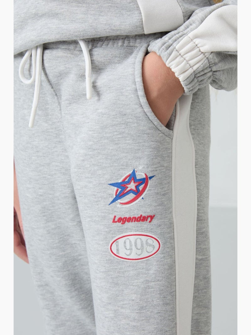 Conjunto active tommy Cinza claro - Kiabi