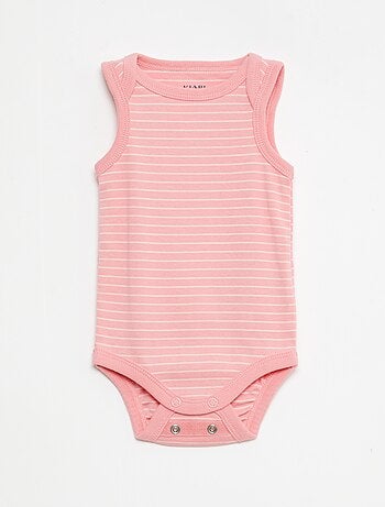 Conjunto babygrow + babete + body - 3 peças