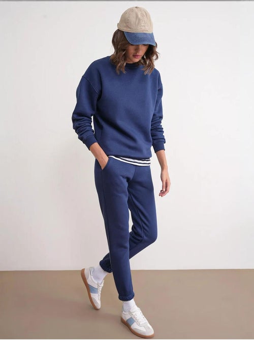 Conjunto básico de duas peças de sweatshirt e jogger mixray - Kiabi Conjunto básico de duas peças de sweatshirt e jogger mixray - Kiabi