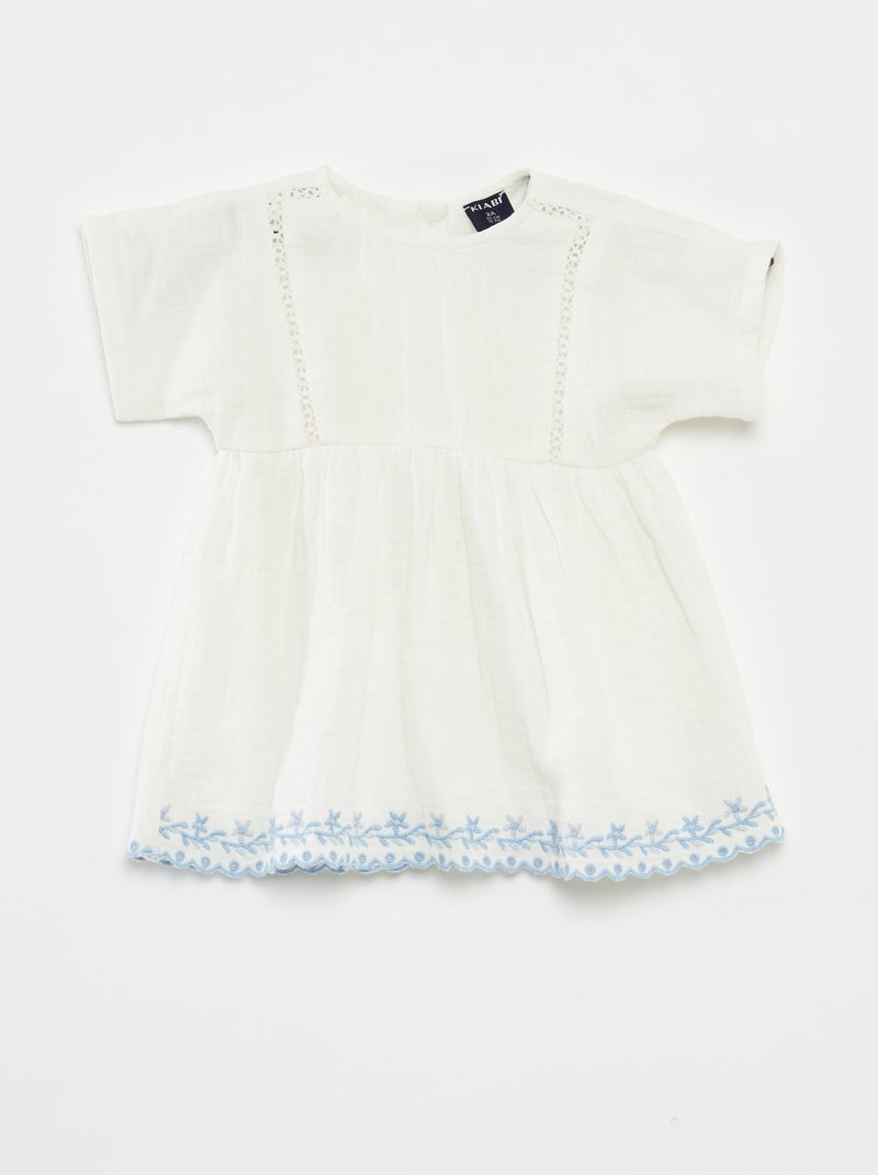 Conjunto blusa + calções com bordados ingleses  - 2 peças Branco - Kiabi