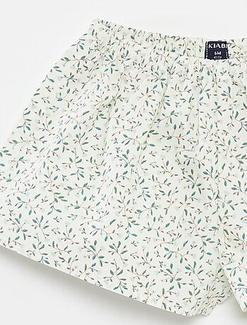 Conjunto blusa de manga curta + calções + chapéu - 3 peças