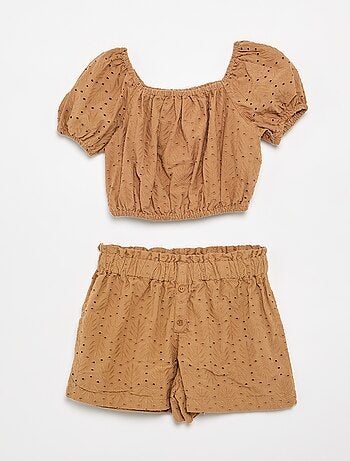 Conjunto bordado de 2 peças - calções + blusa