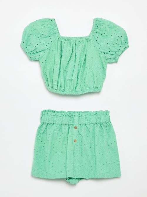 Conjunto bordado de 2 peças - calções + blusa - Kiabi