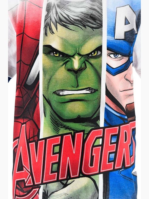 Conjunto calções bermuda + t-shirt avengers menino | licença oficial - Kiabi Conjunto calções bermuda + t-shirt avengers menino | licença oficial - Kiabi