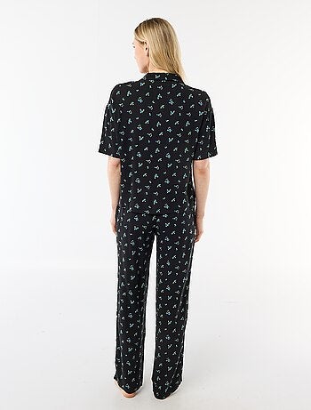 Conjunto camisa de noite às riscas