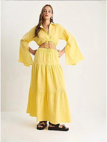 Conjunto co-ord de duas peças com camisa e saia com folhos lucci