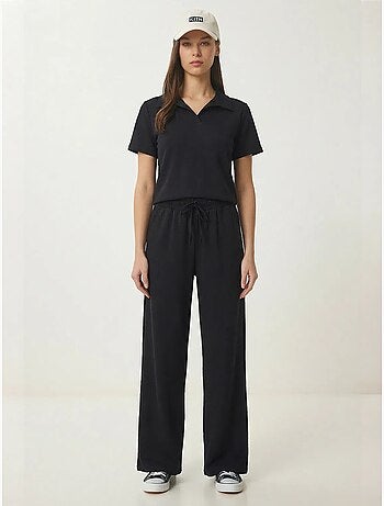 Conjunto co-ord de duas peças com cintura média e gola polo istanbul