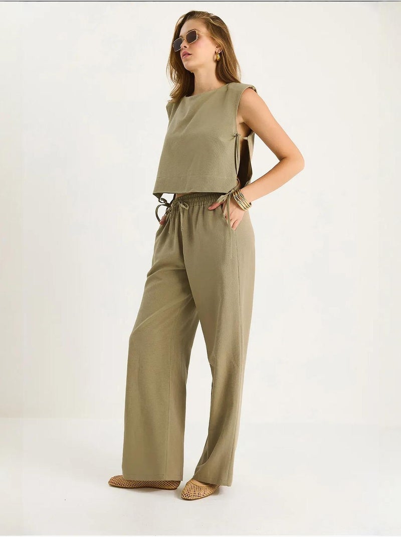 Conjunto co-ord de duas peças com gola redonda, fecho de atar e calças de perna larga lucci Verde cáqui - Kiabi