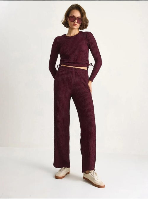 Conjunto co-ord de duas peças justo com calças à boca de sino lucci - Kiabi Conjunto co-ord de duas peças justo com calças à boca de sino lucci - Kiabi