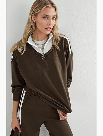 Conjunto co-ord de duas peças modal touch com gola com fecho e perna larga, hiccup