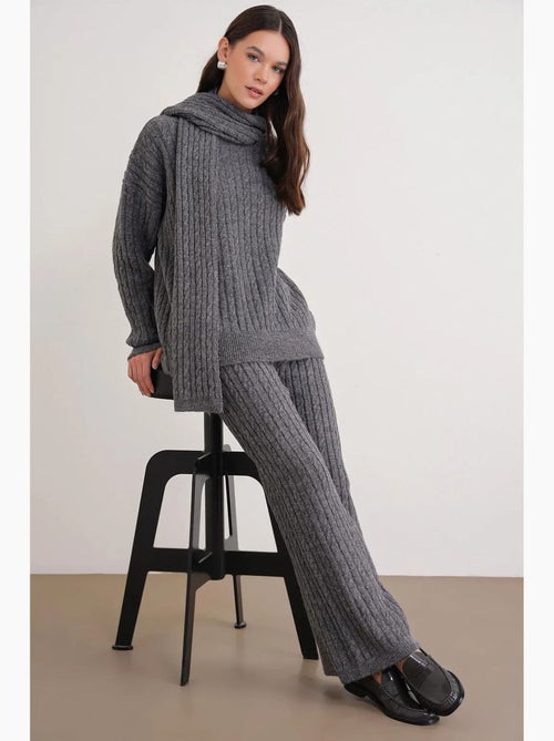Conjunto co-ord em malha oversized com padrão de trança e riscas mixray - Kiabi