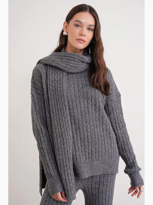 Conjunto co-ord em malha oversized com padrão de trança e riscas mixray - Kiabi