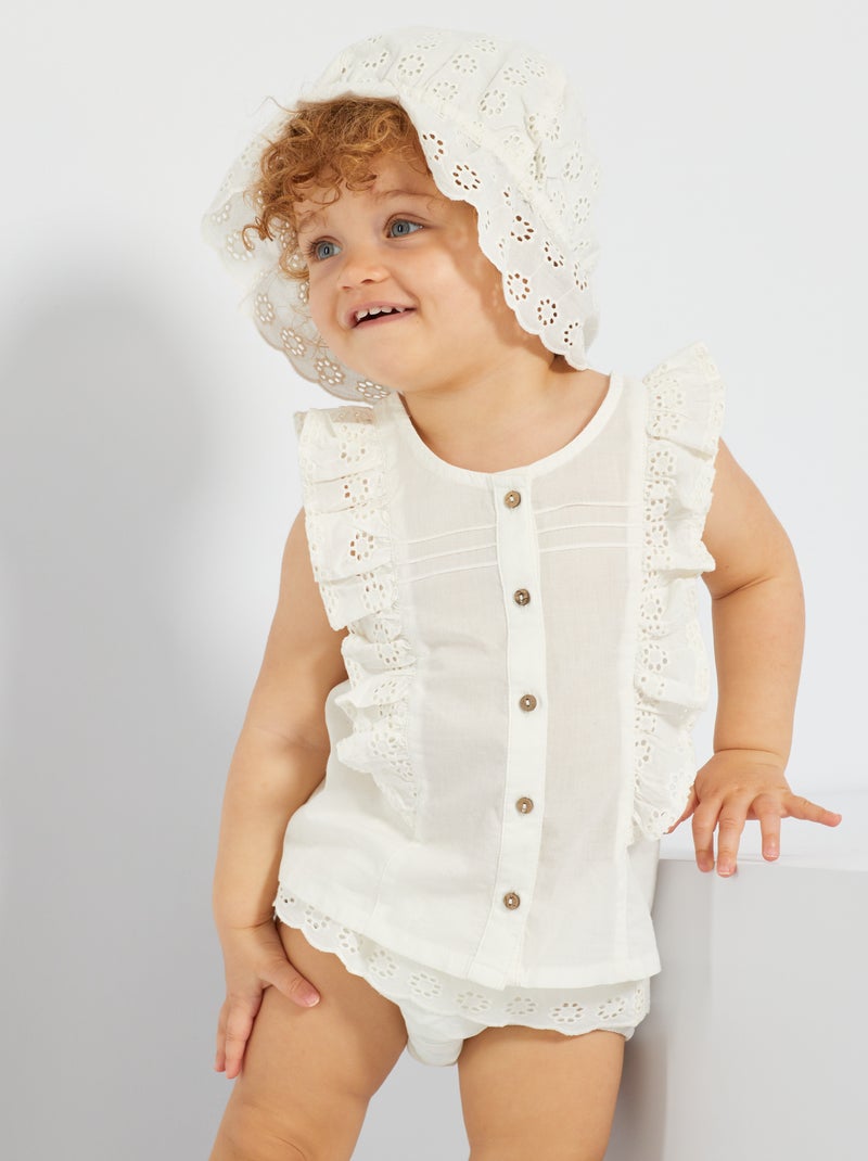 Conjunto com bordado inglês BRANCO - Kiabi