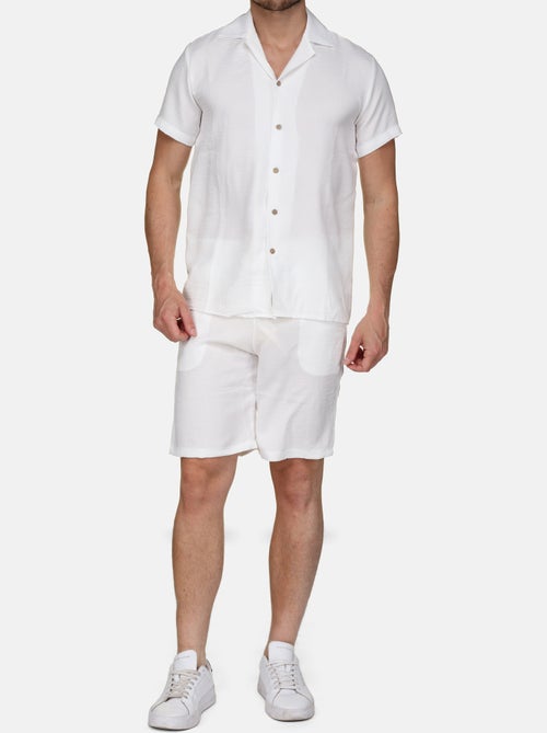 Conjunto composto por camisa e calções lisos com textura - Frilivin - Kiabi Conjunto composto por camisa e calções lisos com textura - Frilivin - Kiabi