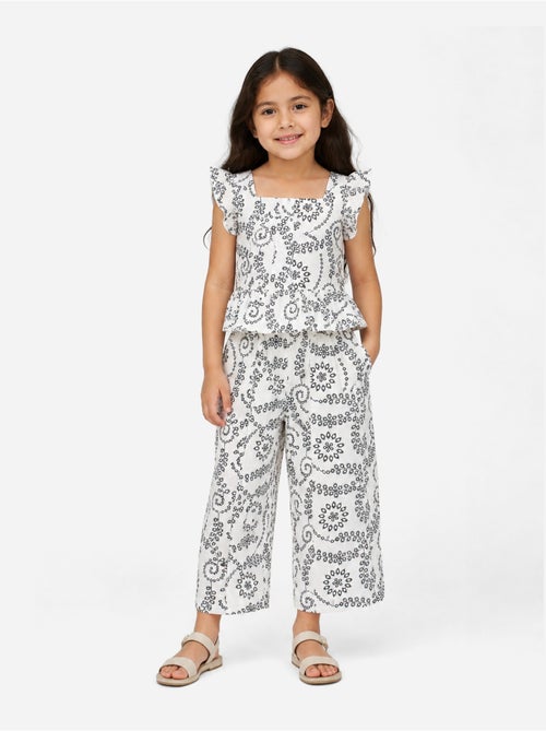 Conjunto composto por parte de cima e parte de baixo - Kids Star - Kiabi Conjunto composto por parte de cima e parte de baixo - Kids Star - Kiabi